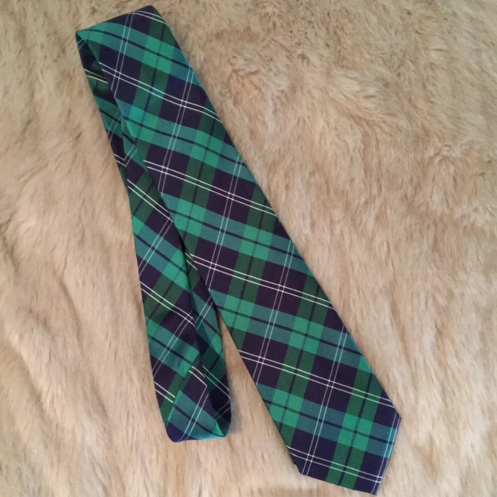 Tommy Hilfiger Silk Tie - Picture 1 of 4